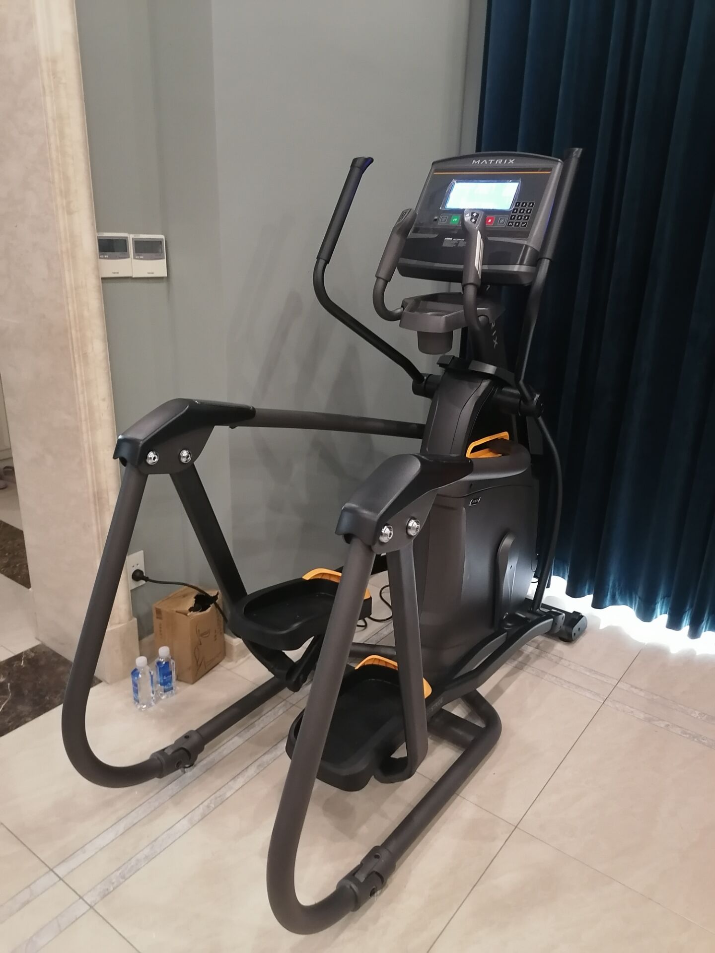 橢圓機和跑步機哪個鍛煉效果好